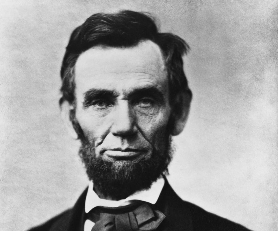 Edwin Booth, brother of John Wilkes Booth, saved the life of Abraham Lincoln’s son on a train platform.