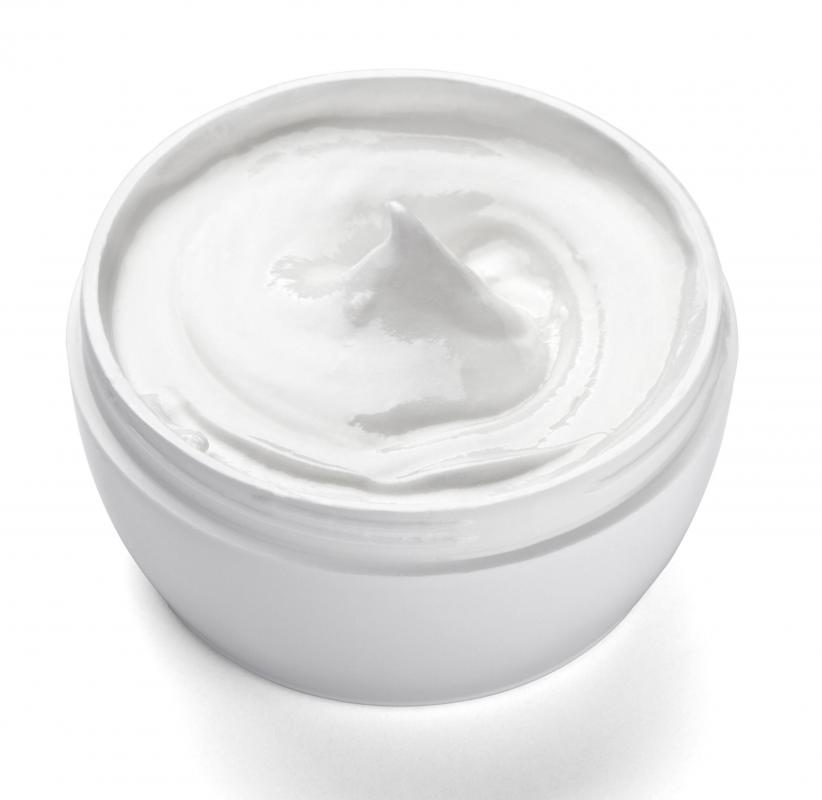 Best Face Moisturizers For Combination Skin Uk