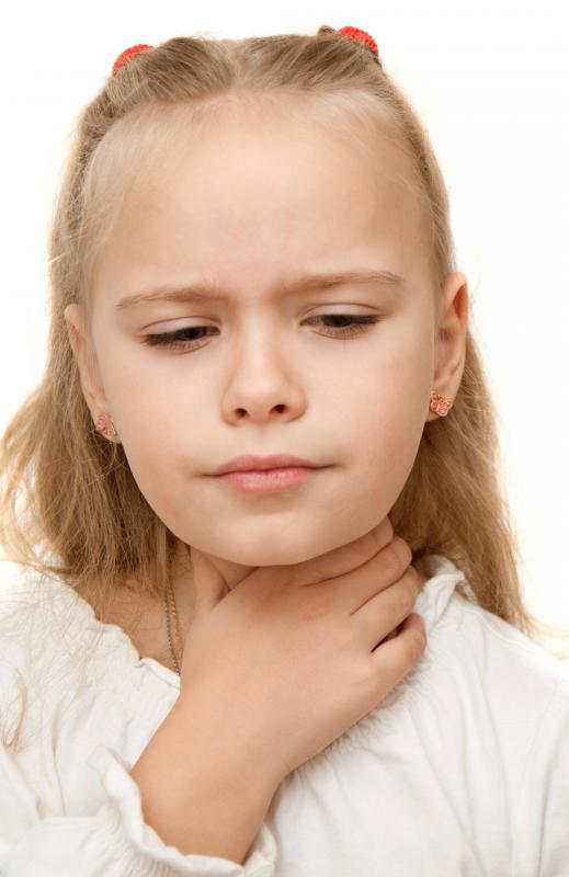 Symptoms of a parapharyngeal abscess may include sore throat and difficulty swallowing.