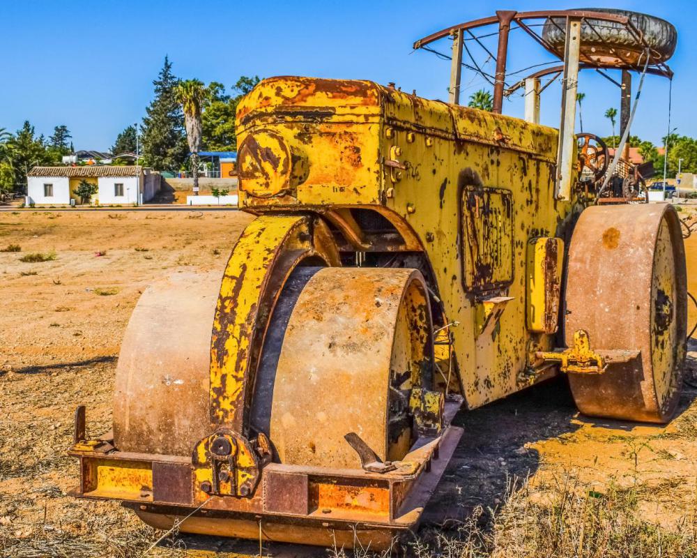 Modern road rollers are usually diesel powered, but are frequently referred to as steam rollers.