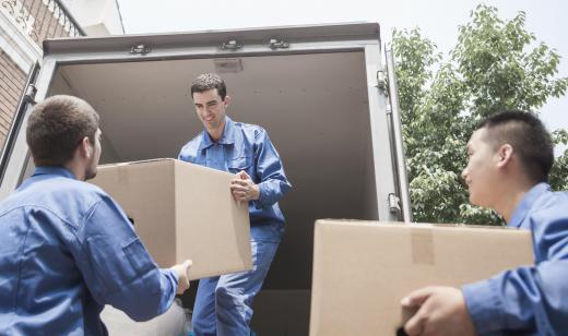 Wholesale moving boxes must be strong enough to hold household items.