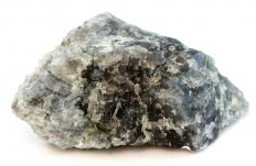 A piece of feldspar, which is often contained in flagstone.