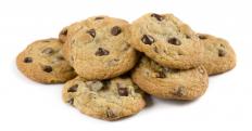Chocolate chip cookies made with vanilla.