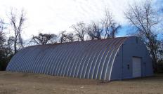 Galvanized steel quonset hut