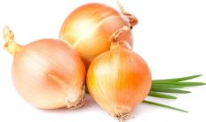 Onions, which are used in making atchara.
