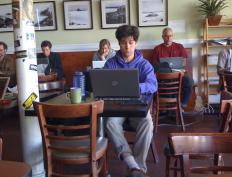 Freelancers working in a cafe.