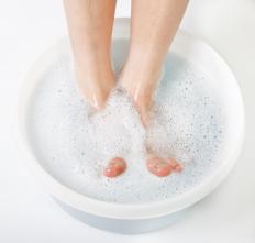 A foot soak can help with toe pain.