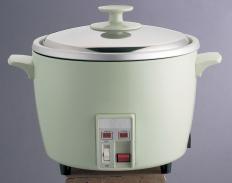A rice cooker, a type of unitasker.