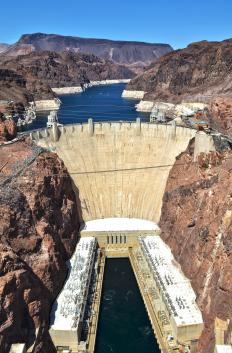 The Hoover Dam was built during the Great Depression.