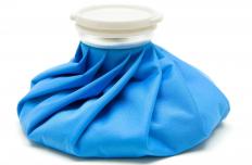 An ice pack, which can help with pain from a groin muscle tear.