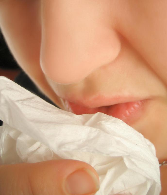 Signs of an allergic reaction to allergy shots may include a runny nose.
