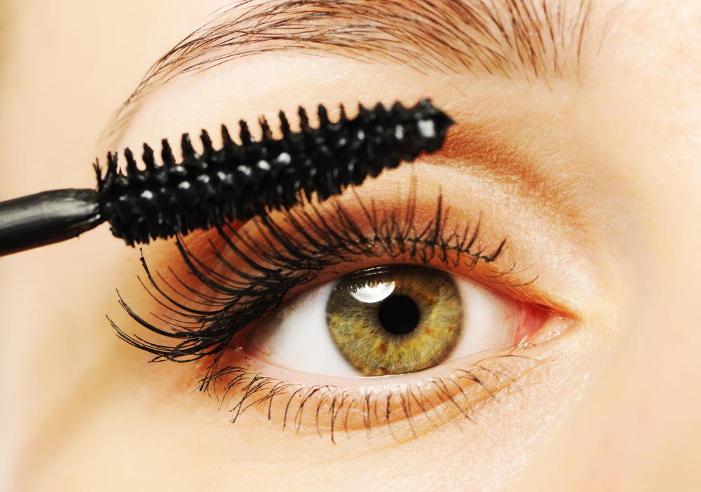 what-is-mascara-with-pictures