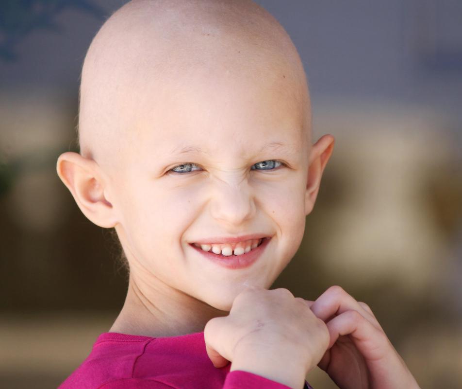 What does a Pediatric Oncologist do? (with pictures)