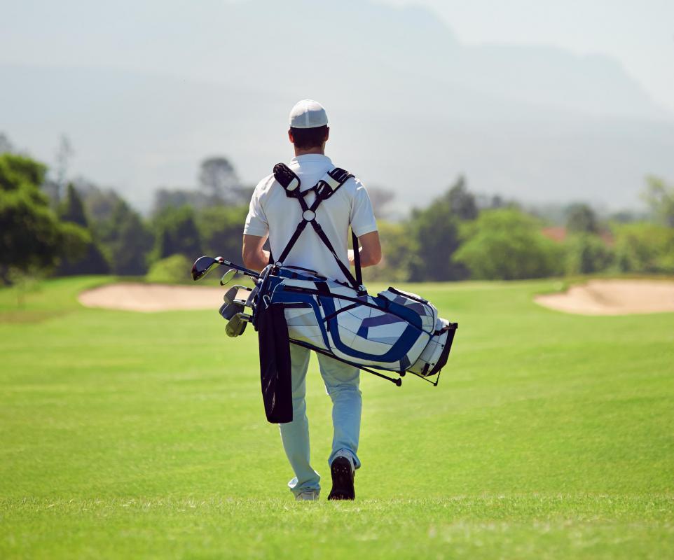 what-is-a-golf-course-superintendent-with-pictures