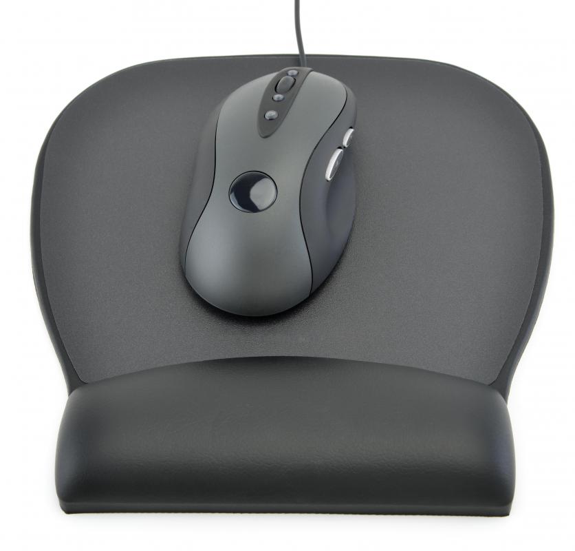 How do I Choose the Best Ergonomic Mouse Pad? (with pictures)