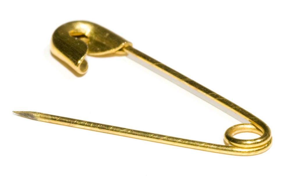 what are safety pins used for