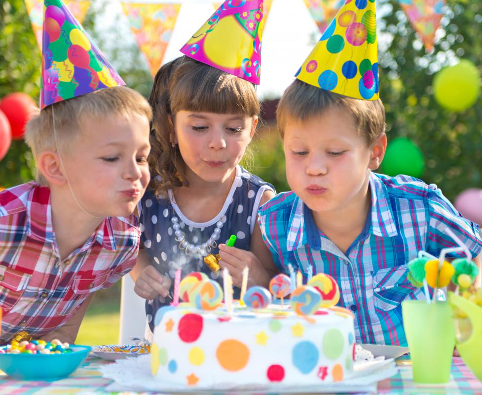 kids at a birthday party