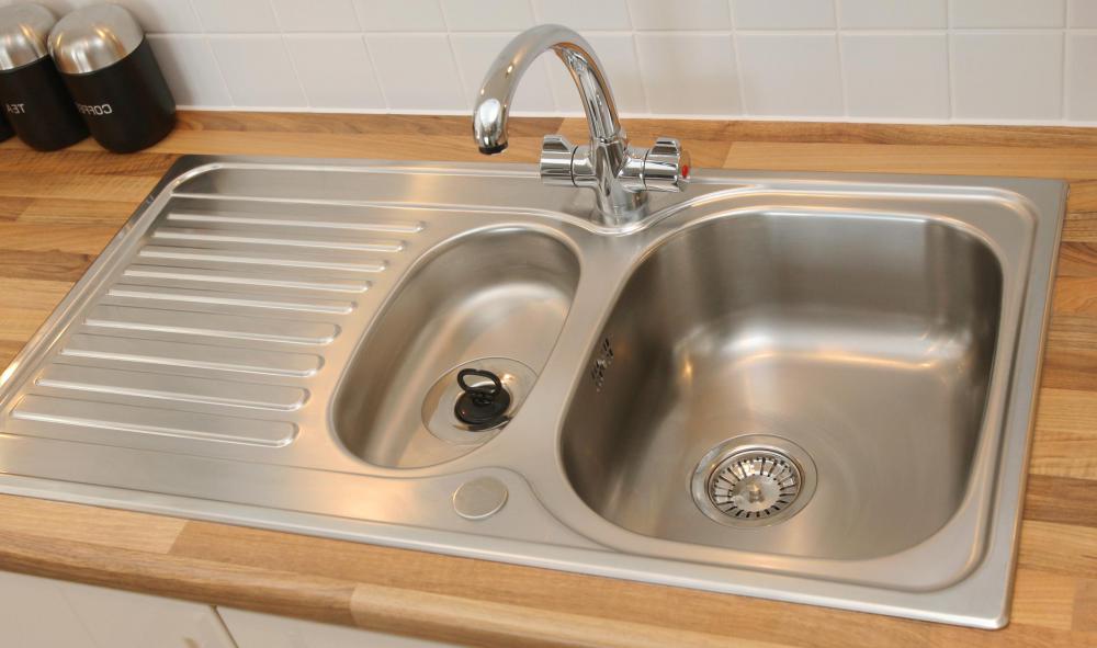 What Are The Different Types Of Kitchen Faucets