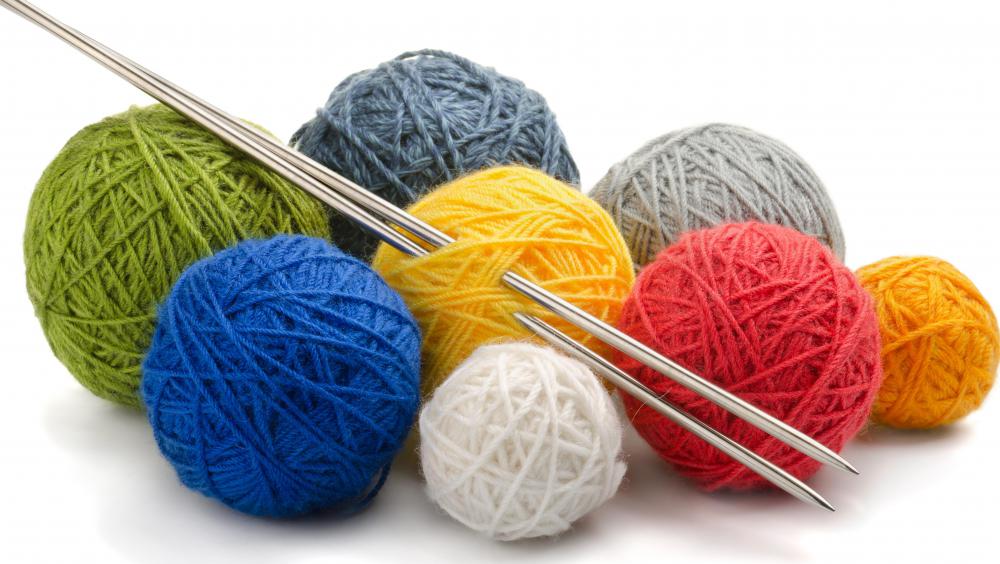 What are the Different Types of Knitting Accessories?