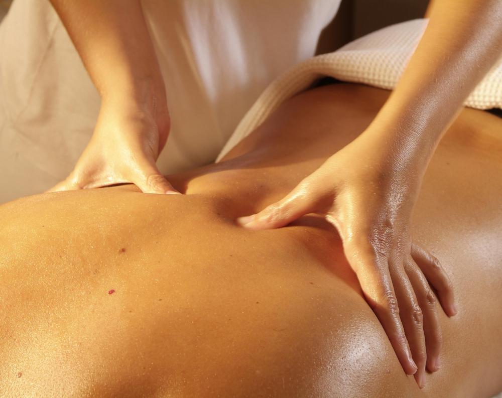 Massage therapy is a common alternative treatment for both disc protrusion and extrusion.