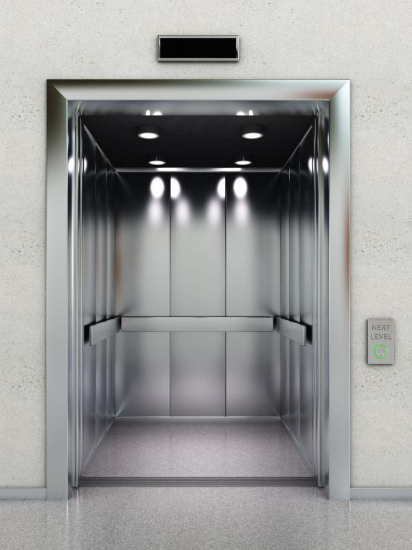 what-do-elevator-constructors-do-with-pictures