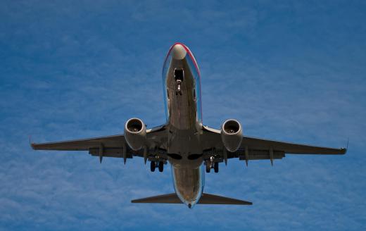 Fear of flying courses may be offered at large airports.