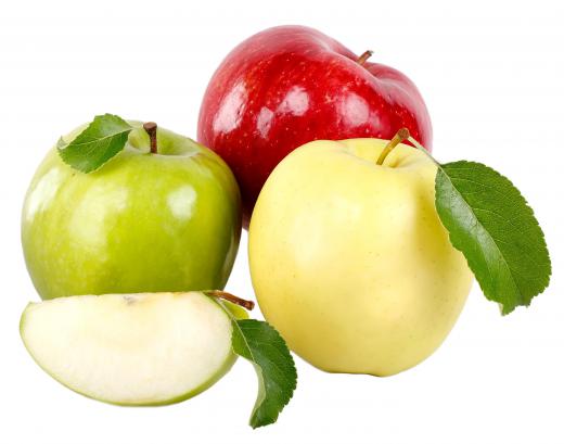 Apples contain quercetin.