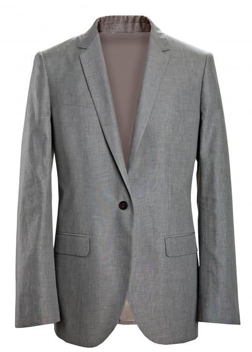 Wool's attractive drape makes it a great fabric for blazers and suits.