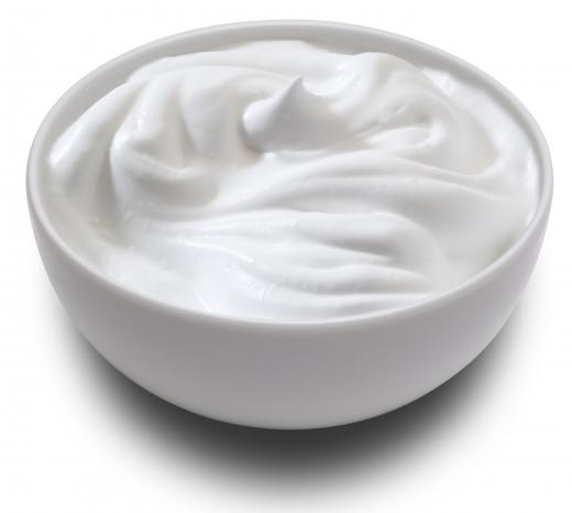 Yogurt can be used to exfoliate oily skin.