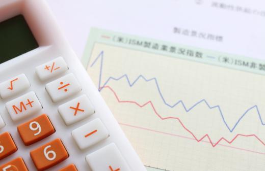 Loan default rates, recessions and central bank lending rates can all affect commercial bank lending rates over time.