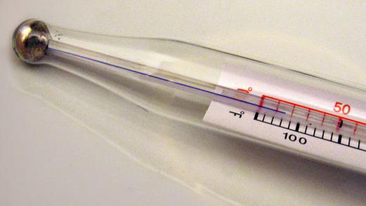 A candy thermometer is needed to make sugar glass.