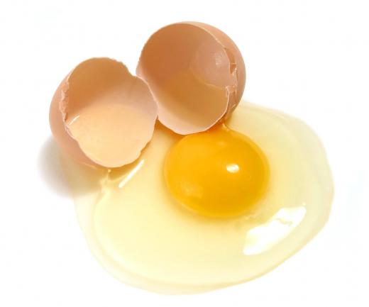 Vitamin B5 can be found in eggs.