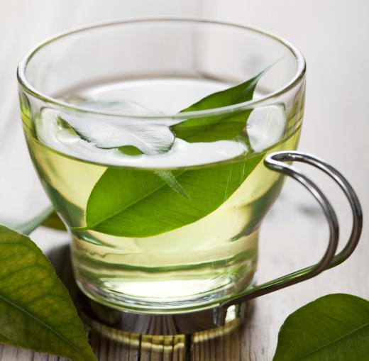 Both green and white teas teas blend well with vanilla flavoring.