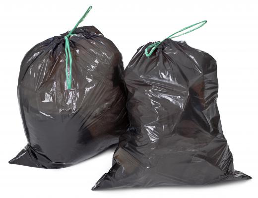 The average American household produces about 1,600 pounds (726 kg) of garbage per year.