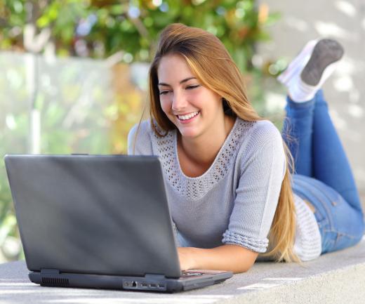 An online education is ideal for those seeking a higher education that allows for more flexibility.