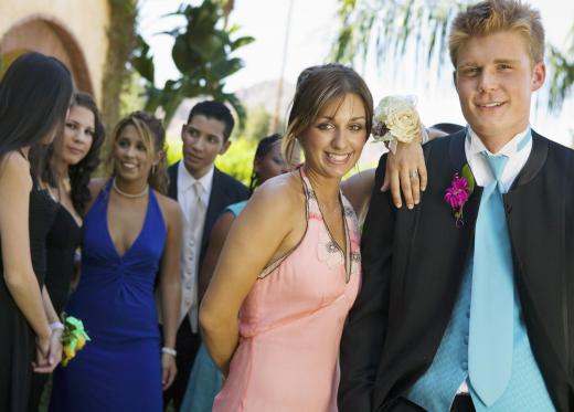 Attendees to an award ceremony usually dress in more formal attire.