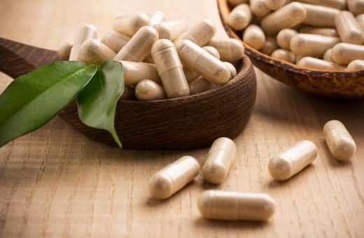 Herbal capsules containing valerian may be helpful for treating panic attacks.