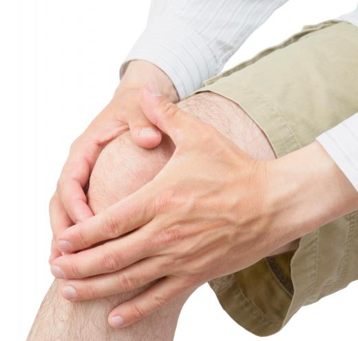 Knee pain could be a sign of a dislocated knee.