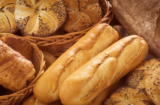 A loaf of plain or Italian bread can be used to create garlic bread.