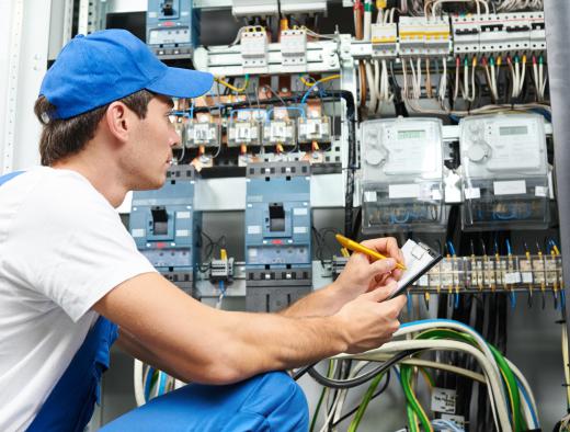 Electrician programs usually require candidates to have their own tools.