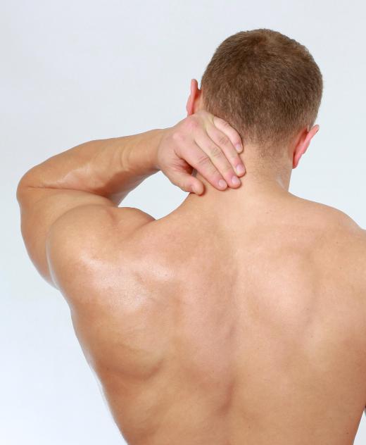 Rest and hydration may help athletes manage constant neck pain.