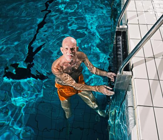 Some elderly people may benefit from using water aerobics to manage pain.