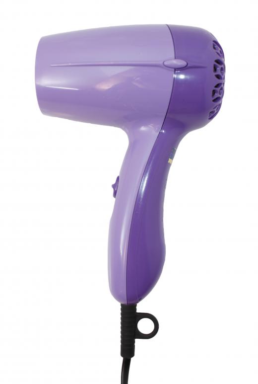 Once the mousse has been applied to the hair, it can be styled using a hair dryer.