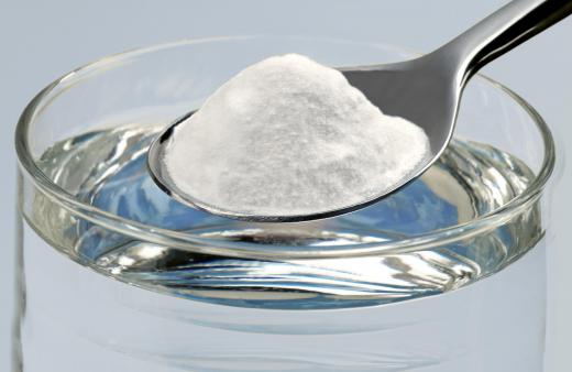 Drinking a mixture of baking soda and water can help with heartburn and gas.