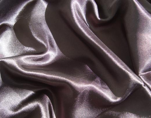 A closeup of a deep pocket sateen sheet.