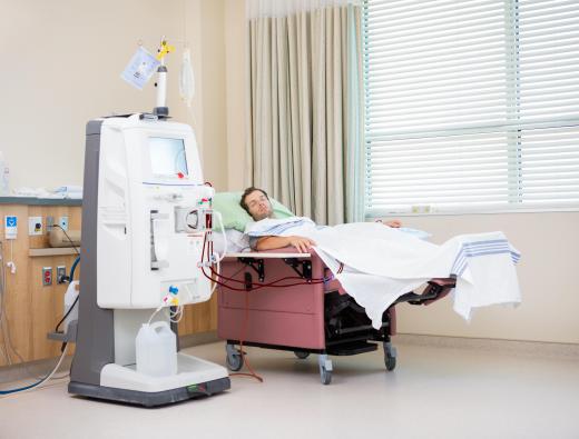 Dialysis is often used for advanced analgesic nephropathy.