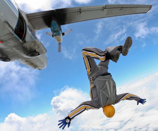 Parachutists often wear jumpsuits.