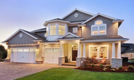 A mortgage processor monitors the paperwork needed to finalize the mortgage agreement between lenders and homebuyers.