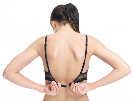 Bras made from synthetic materials can cause itching.