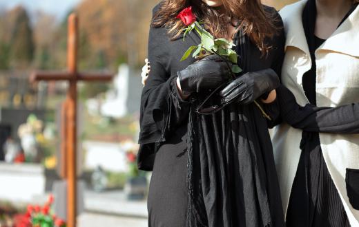 Cemetery information offices are in charge of managing plots and arranging funerals.